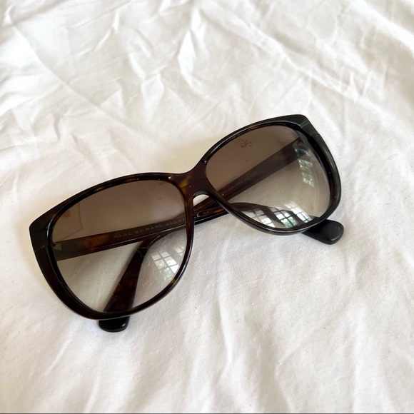 Vintage Y2K Marc by Marc Jacobs Tortoise Sunglasses - Picture 3 of 16